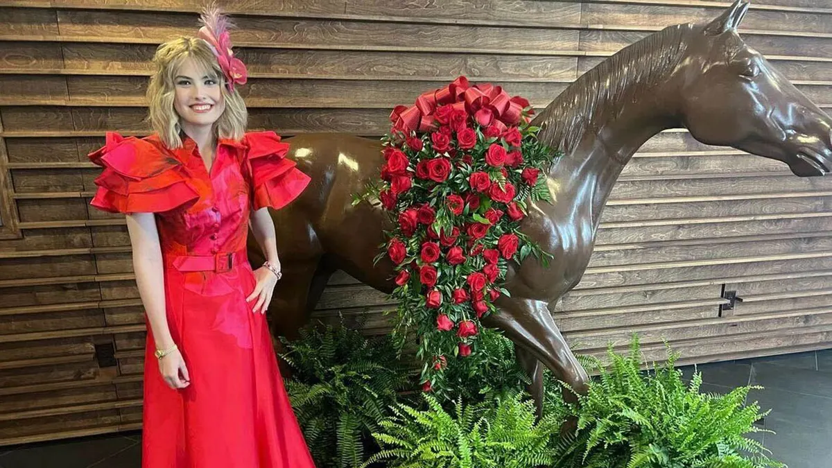 Read more about the article Dannielynn Birkhead Honors Her Late Mother Anna Nicole Smith at Kentucky Derby Party