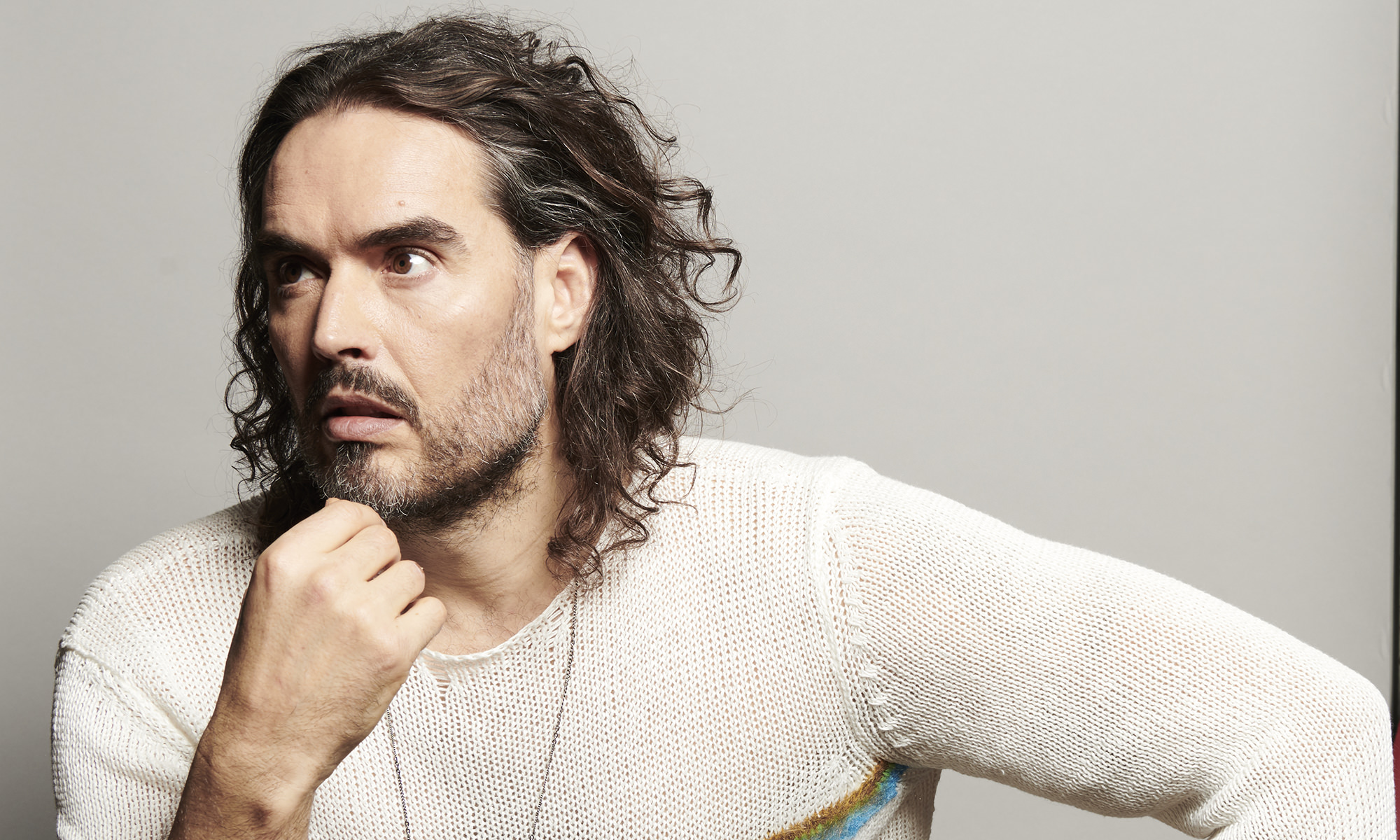 Russell Brand Granted Bail After Sexual Assault Charges: A New Chapter in the Comedian’s Legal Battle
